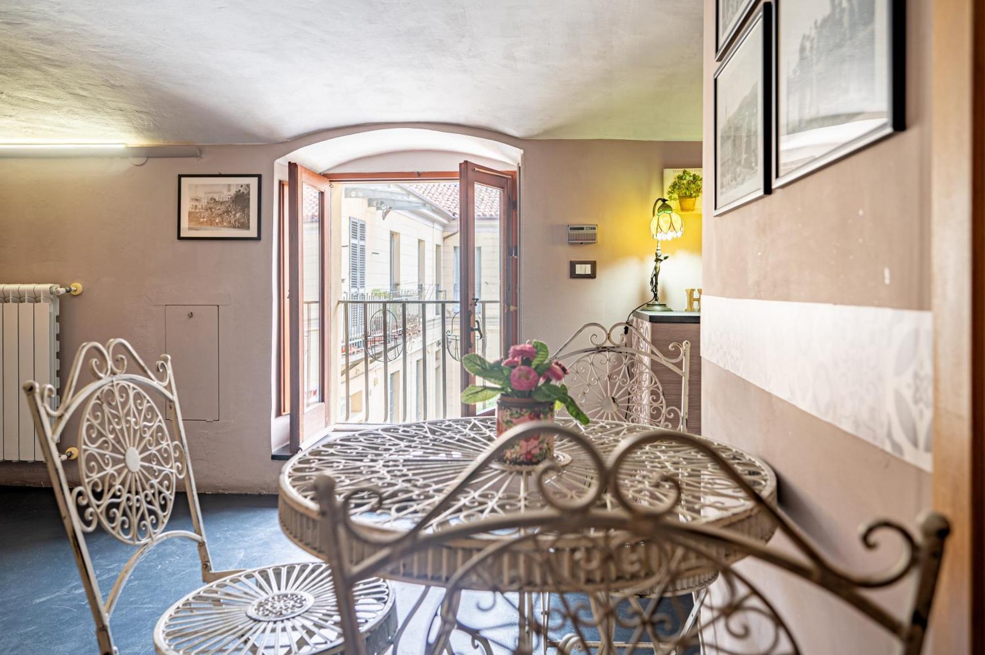 Loft Verga, Cuore E Stile In Centro A Torino Екстериор снимка